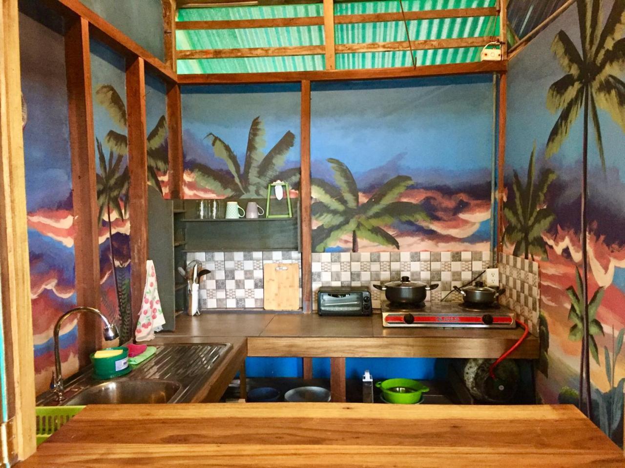 Oasis Hostel Puerto Viejo de Talamanca Exterior photo